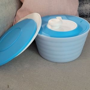 Tupperware Salad Spinner